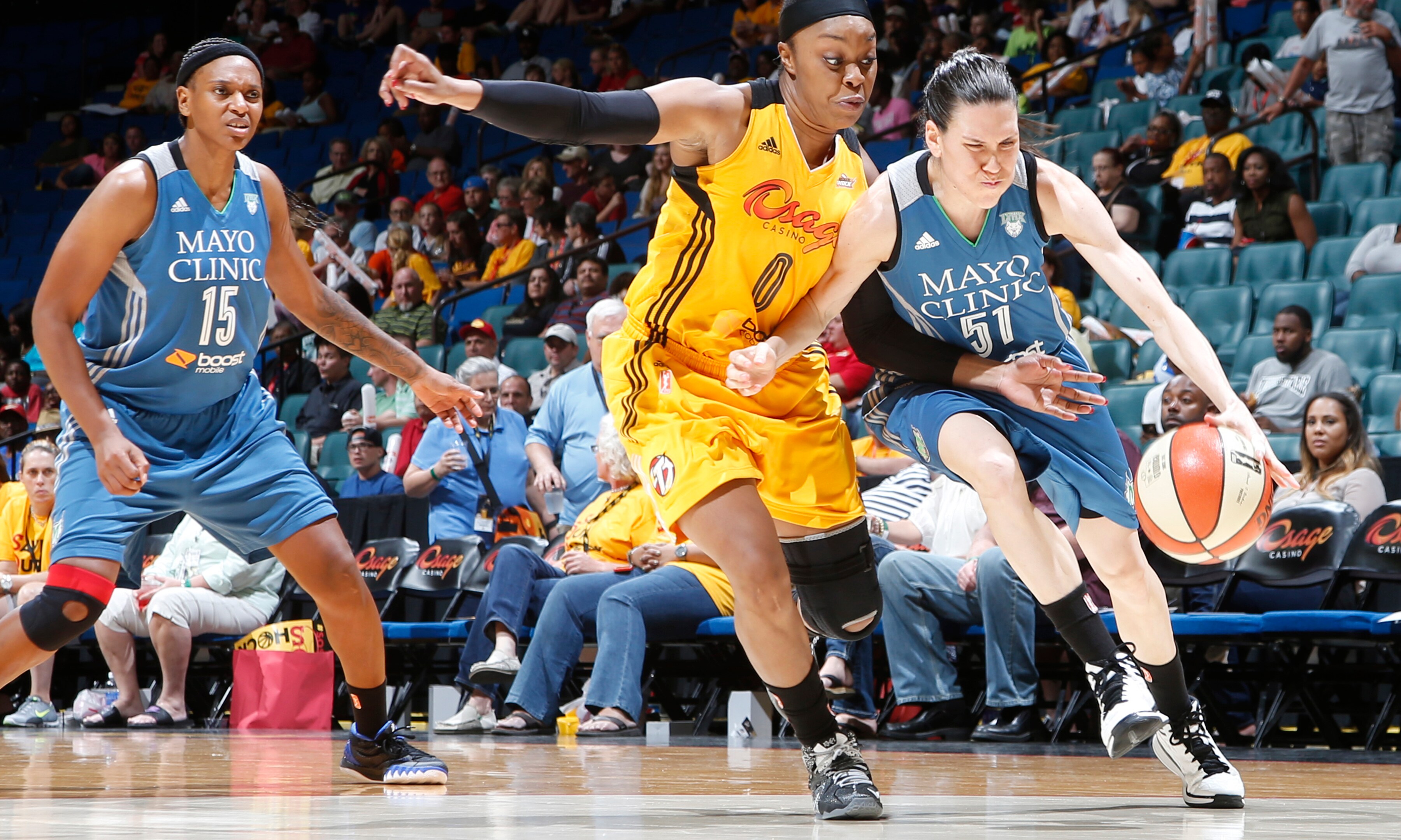 Guard Anna Cruz, starting once again for the injured All-Star Seimone Augustus, played well despite her shooting struggles. Cruz finished with eight points, four rebounds, five assists and four steals.