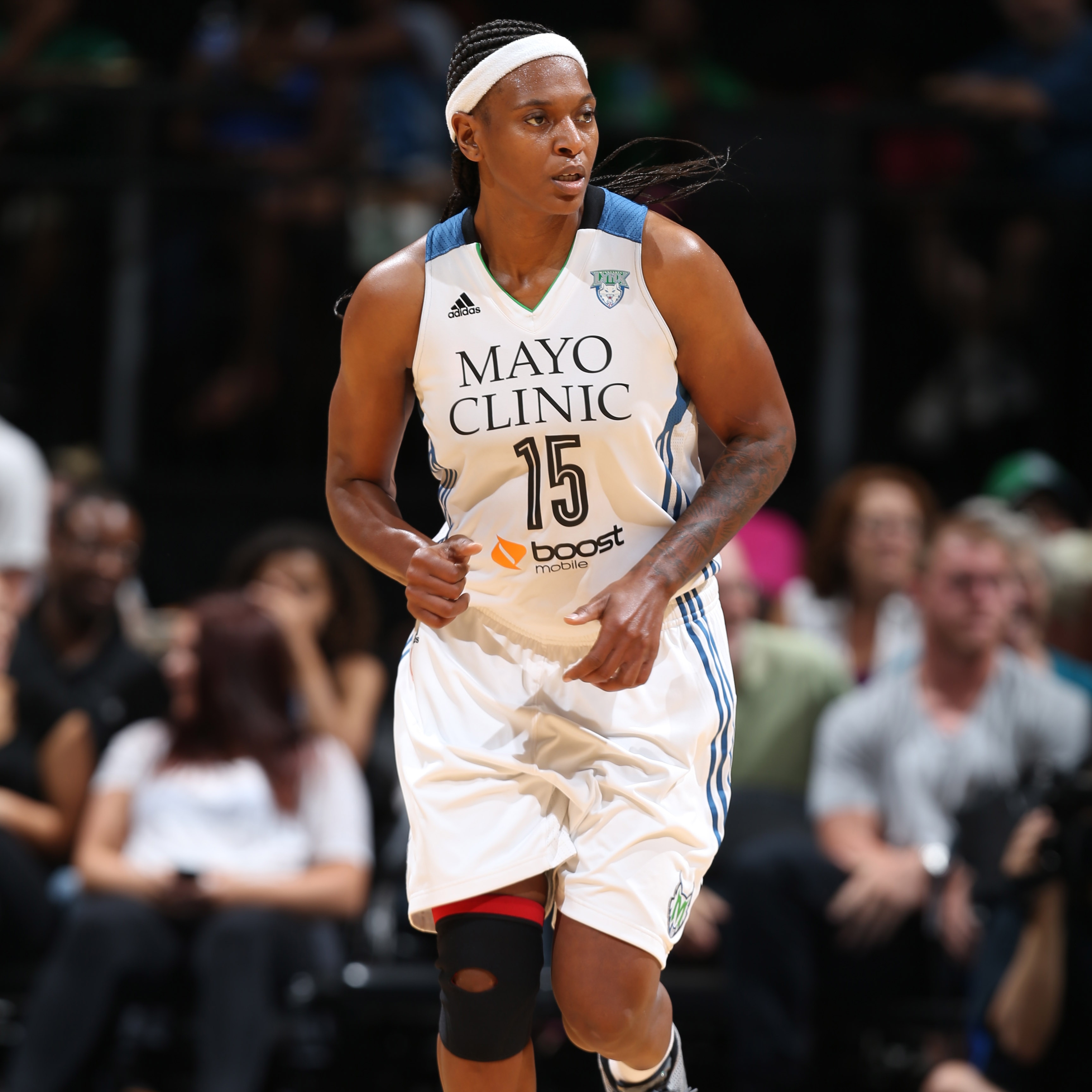 Lynx center Asjha Jones had her best game as a member of the Lynx, finishing with 12 points and 10 rebounds.