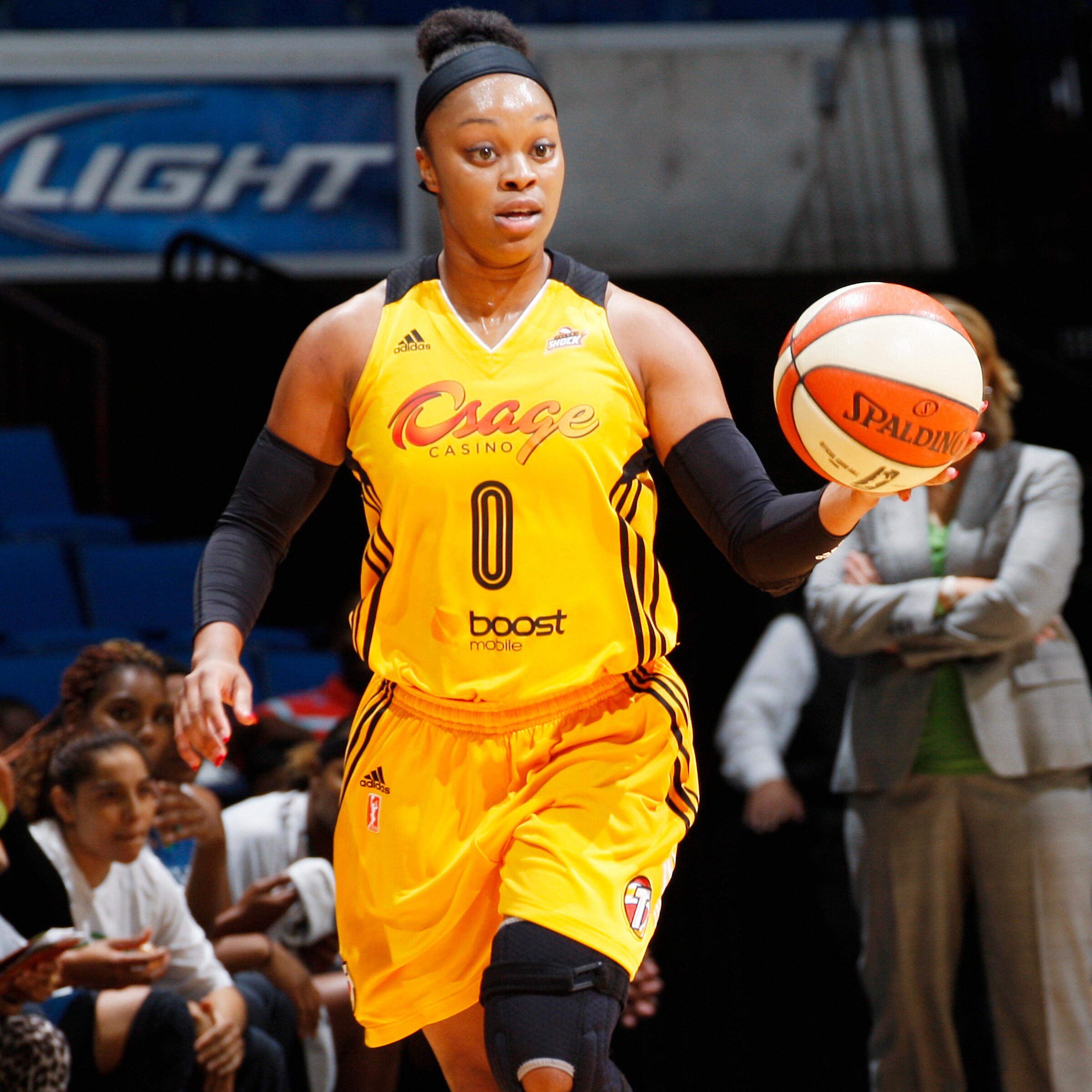 Shock guard Odyssey Sims struggled shooting, going just 5-of-15 from the floor, but managed to finish with 12 points, seven rebounds and four assists.