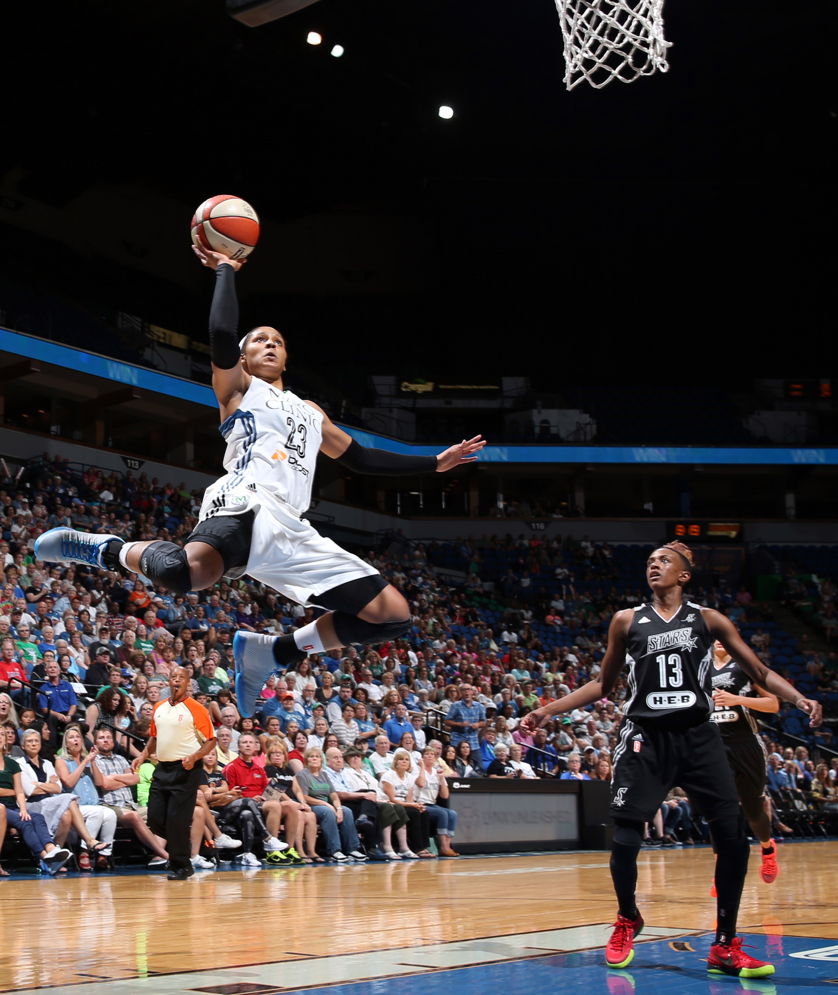 It is only right to lead-off with a truly spectacular picture. Lynx forward Maya Moore dropped home the alley-oop after a great setup from guard Lindsay Whalen. Moore finished with 32 points, nine rebounds, four assists and three steals to lead her team to a win and a playoff berth.