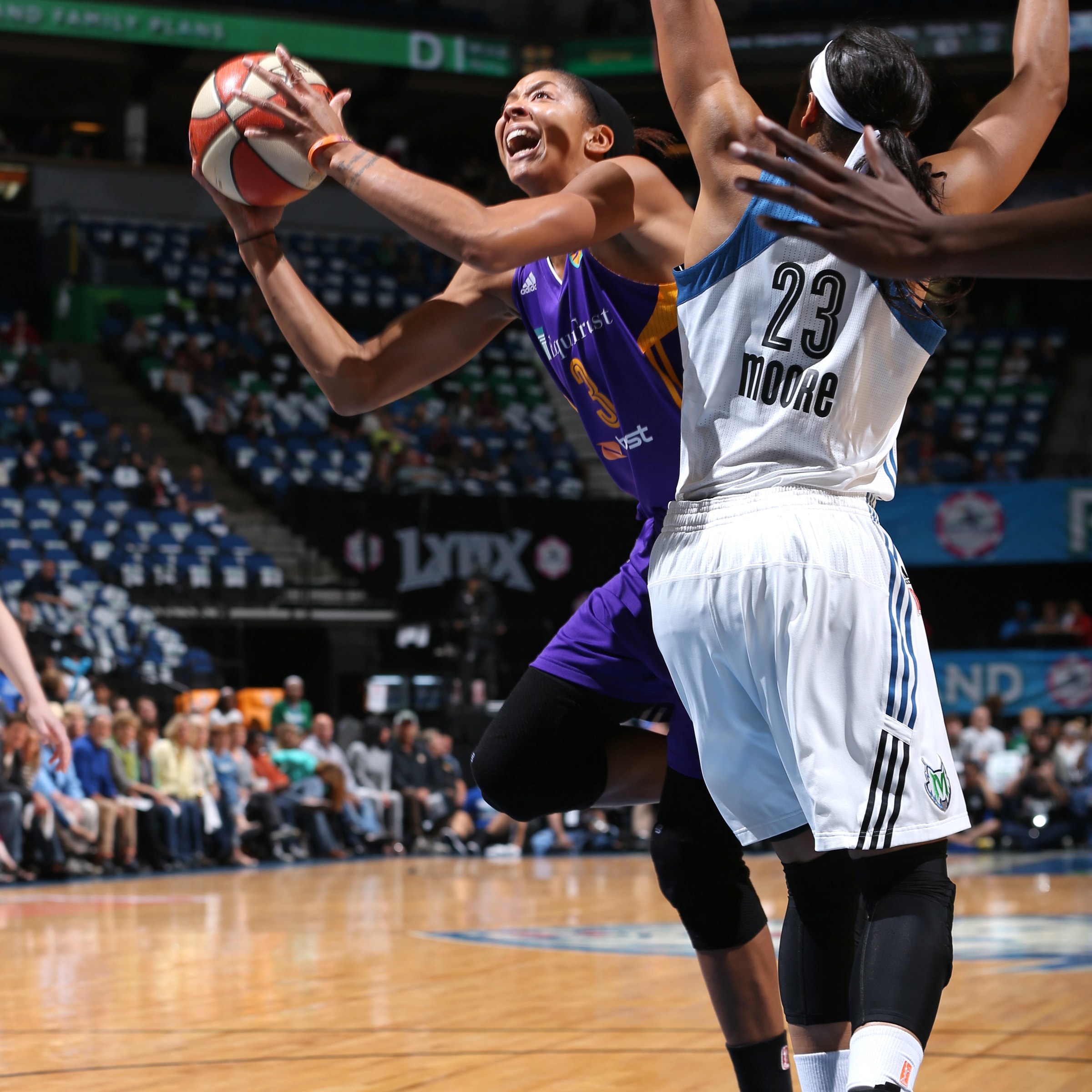 MINNEAPOLIS, MN - SEPTEMBER 18: Candace Parker #3 of the Los Angeles Sparks drives to the basket against the Minnesota Lynx during Game 1 of the 2015 WNBA Western Conference Semifinal on September 18, 2015 at Target Center in Minneapolis, Minnesota. NOTE TO USER: User expressly acknowledges and agrees that, by downloading and or using this Photograph, user is consenting to the terms and conditions of the Getty Images License Agreement. Mandatory Copyright Notice: Copyright 2015 NBAE (Photo by David Sherman/NBAE via Getty Images)