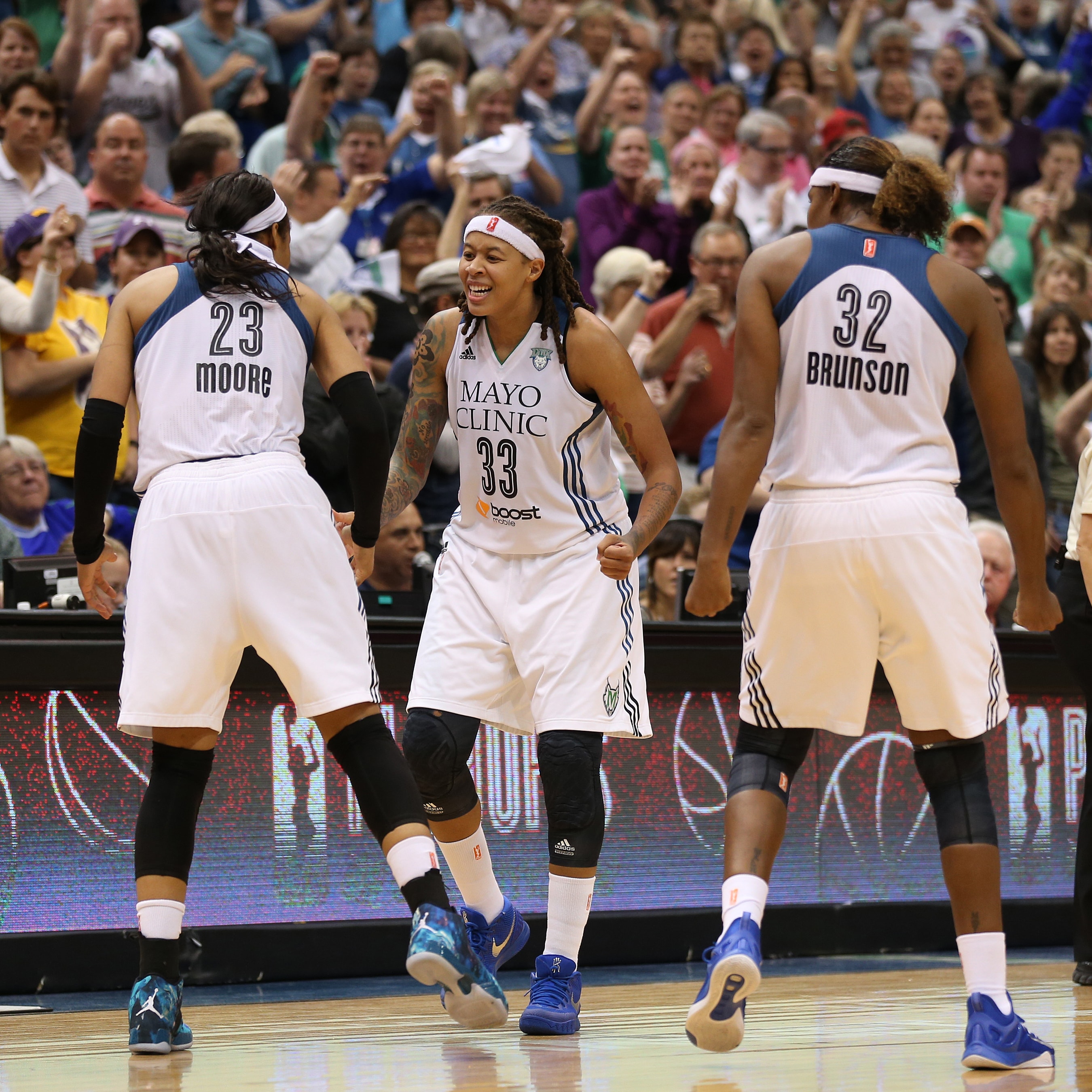 Los Angeles Sparks v Minnesota Lynx 2015 WNBA Western Conference Semifinal Game 3