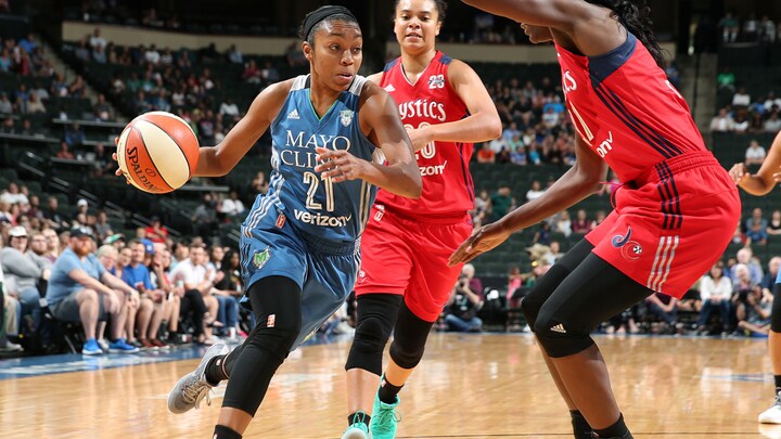 Lynx Take Down Mystics In Regular Season Finale