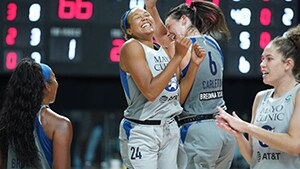 Carleton Leads Lynx Past Liberty In First Career Start
