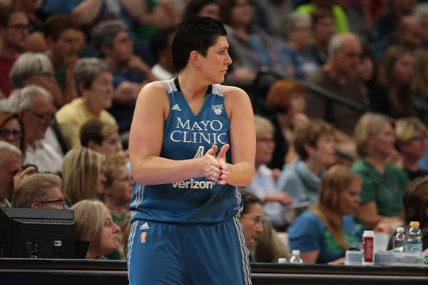 Lynx Sign Five-Time All-Star Angel McCoughtry