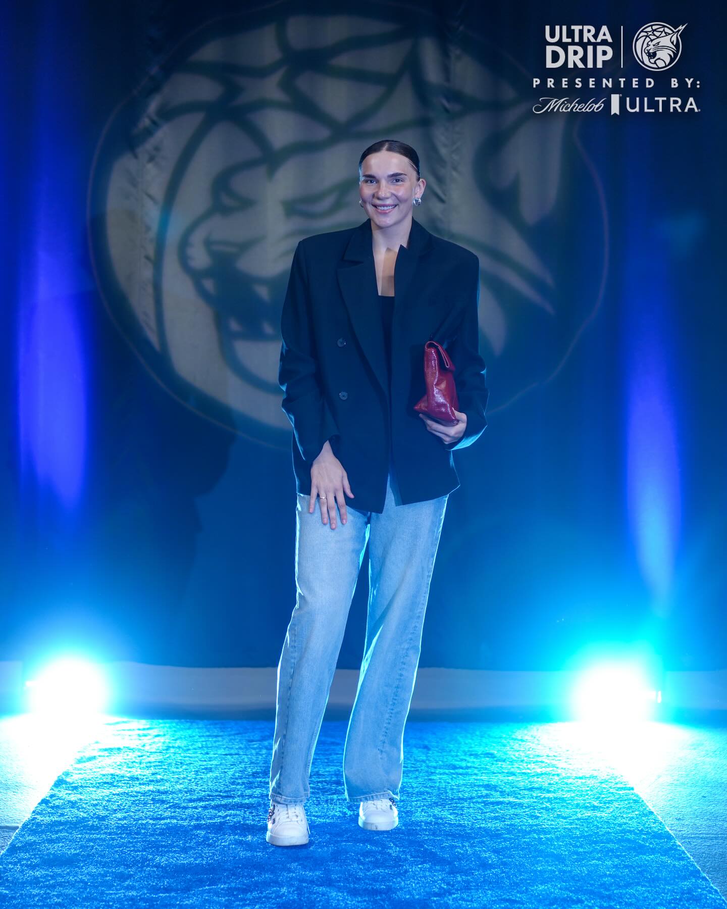 06/14 vs. Los Angeles Sparks, #77 Maria Kliundikova