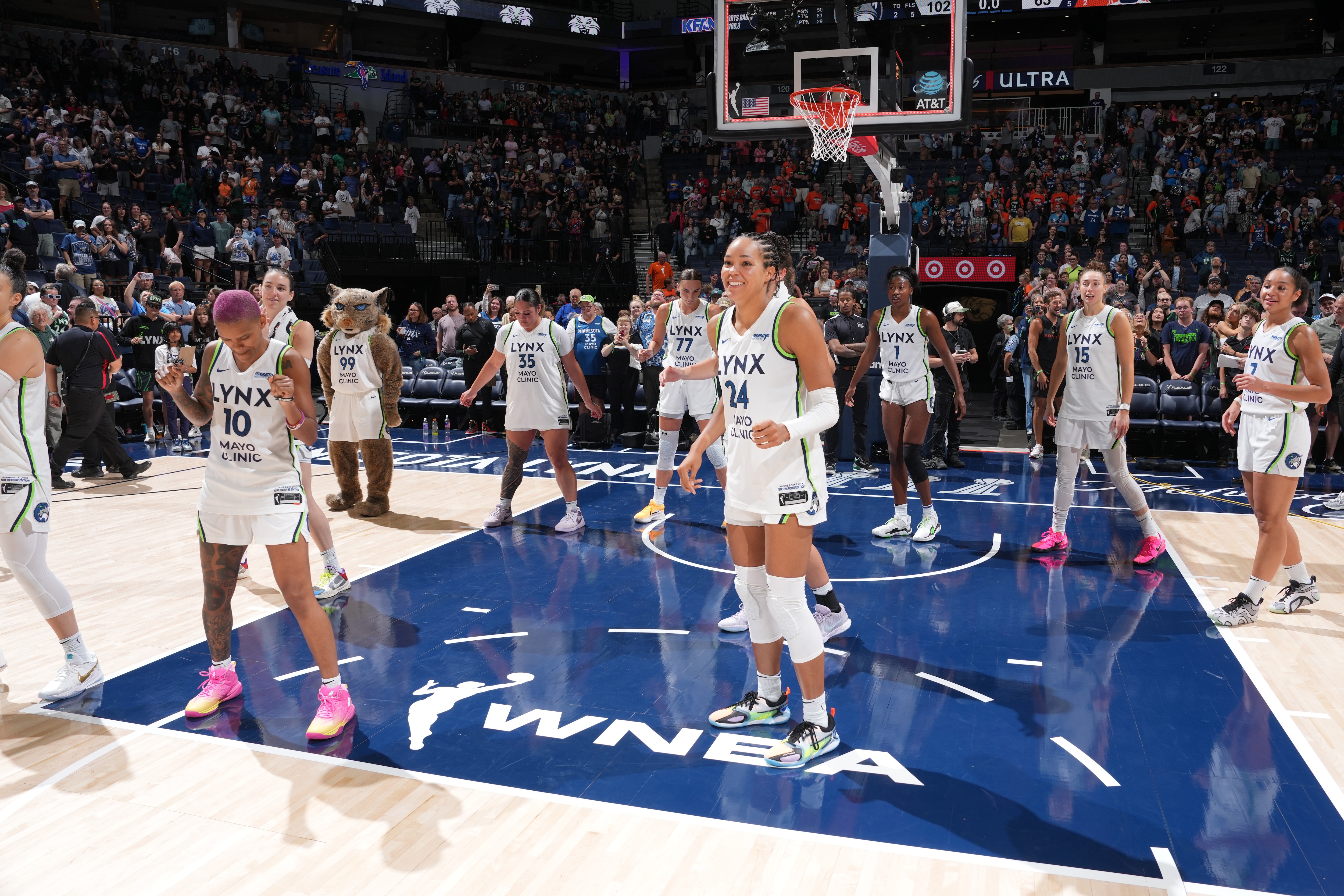 Connecticut Sun v Minnesota Lynx