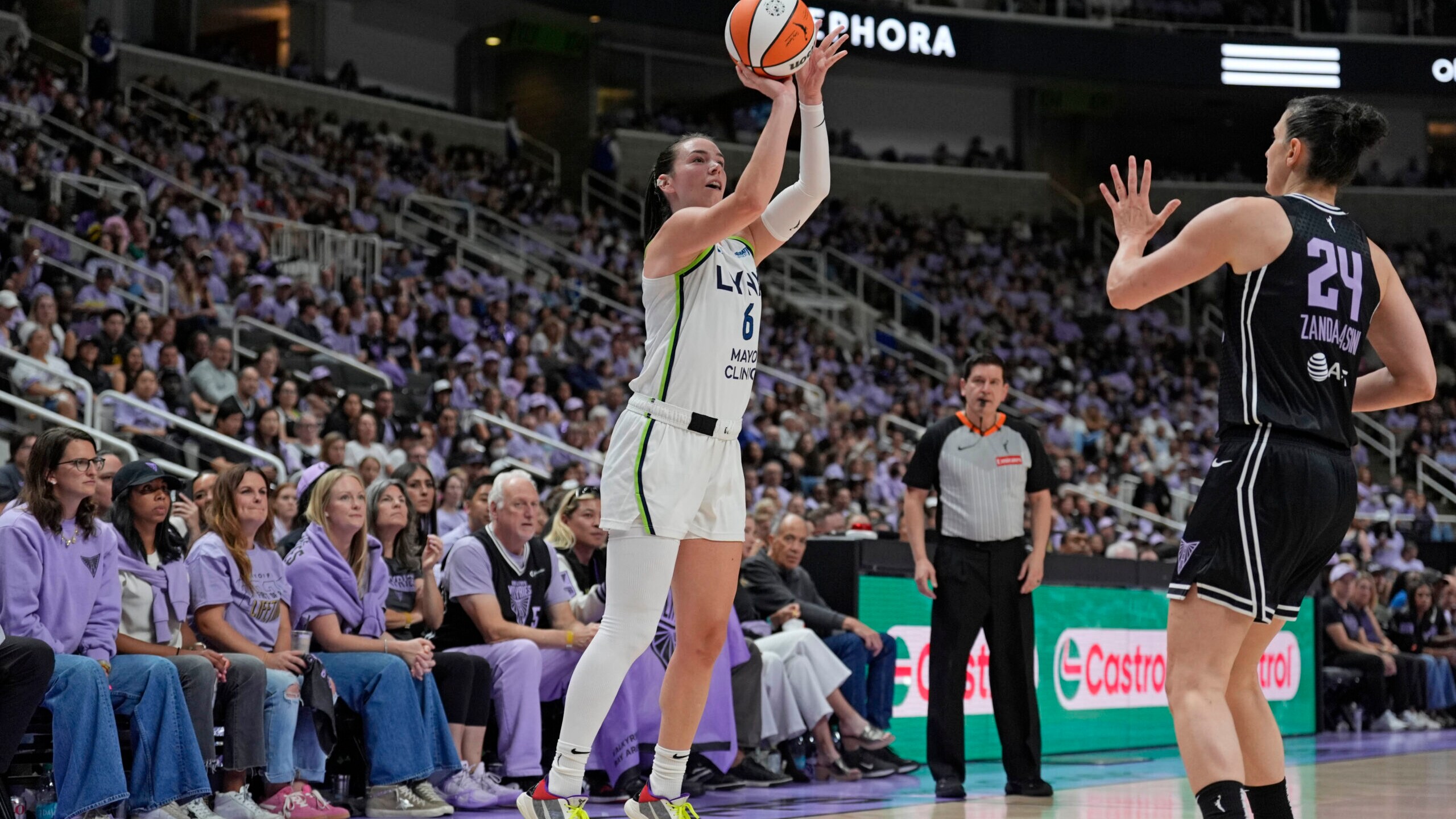 Lynx Roster Review: Bridget Carleton