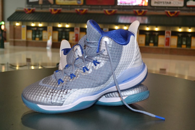 Erlana_Larkins_Autographed_Shoes