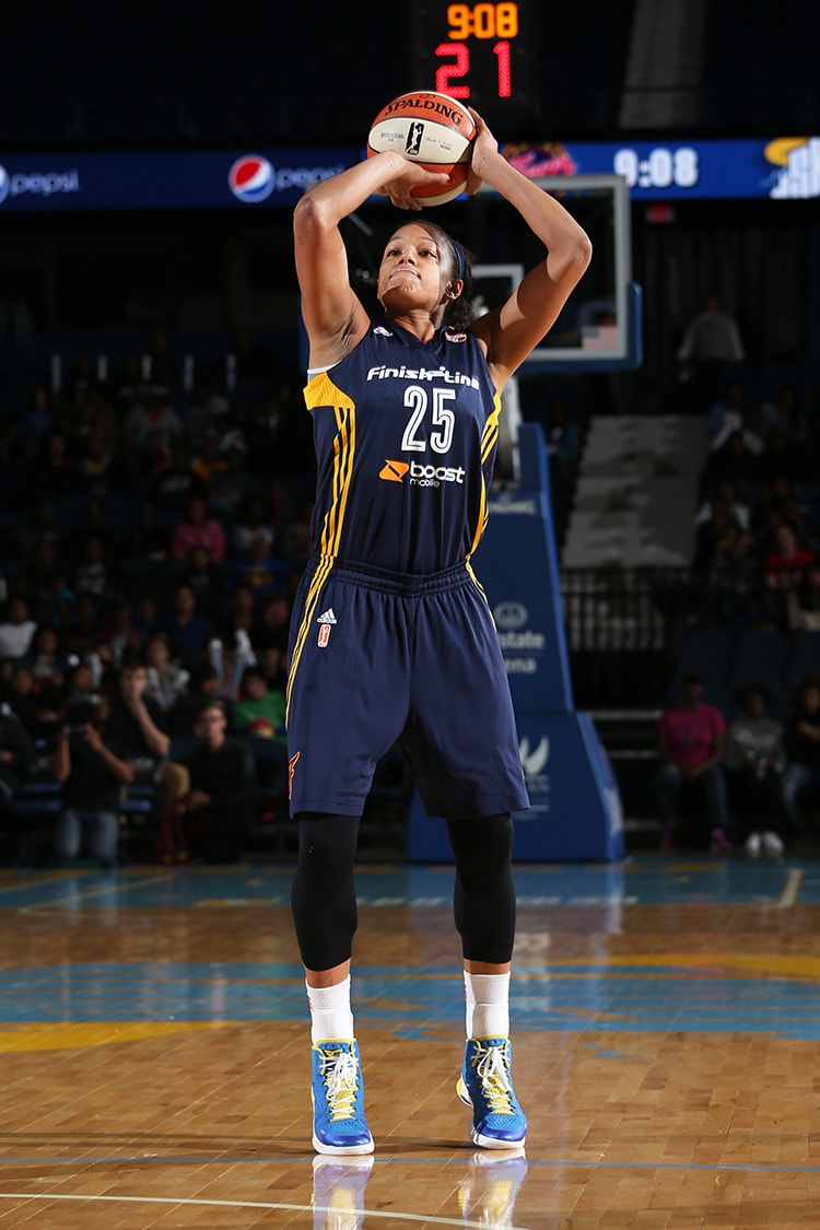 Indiana Fever v Chicago Sky