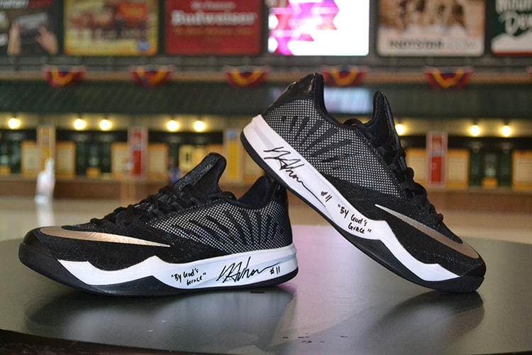Natalie_Achonwa_Autographed_Shoes
