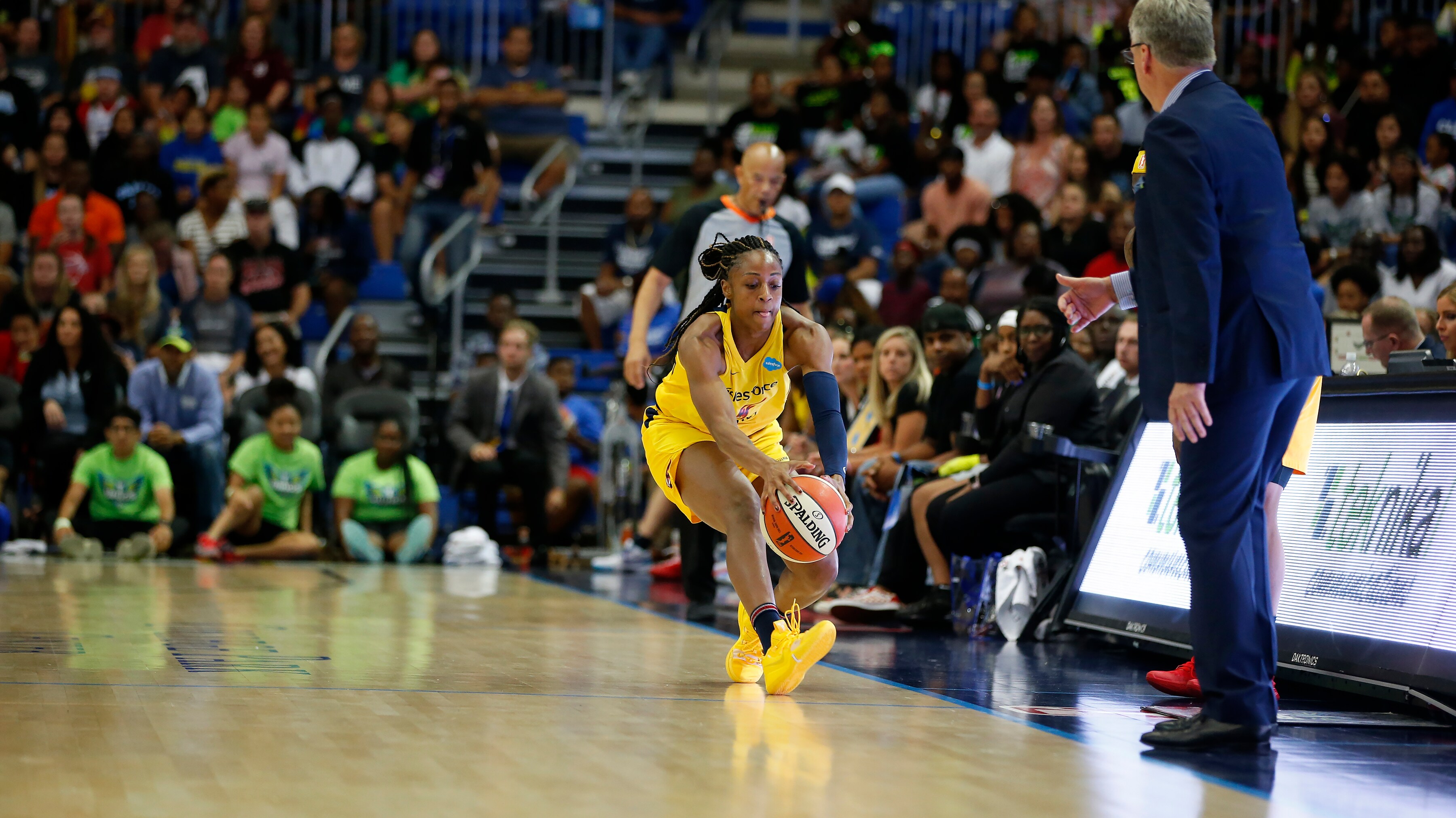 Tiffany Mitchell with 16 Points vs. Dallas Wings