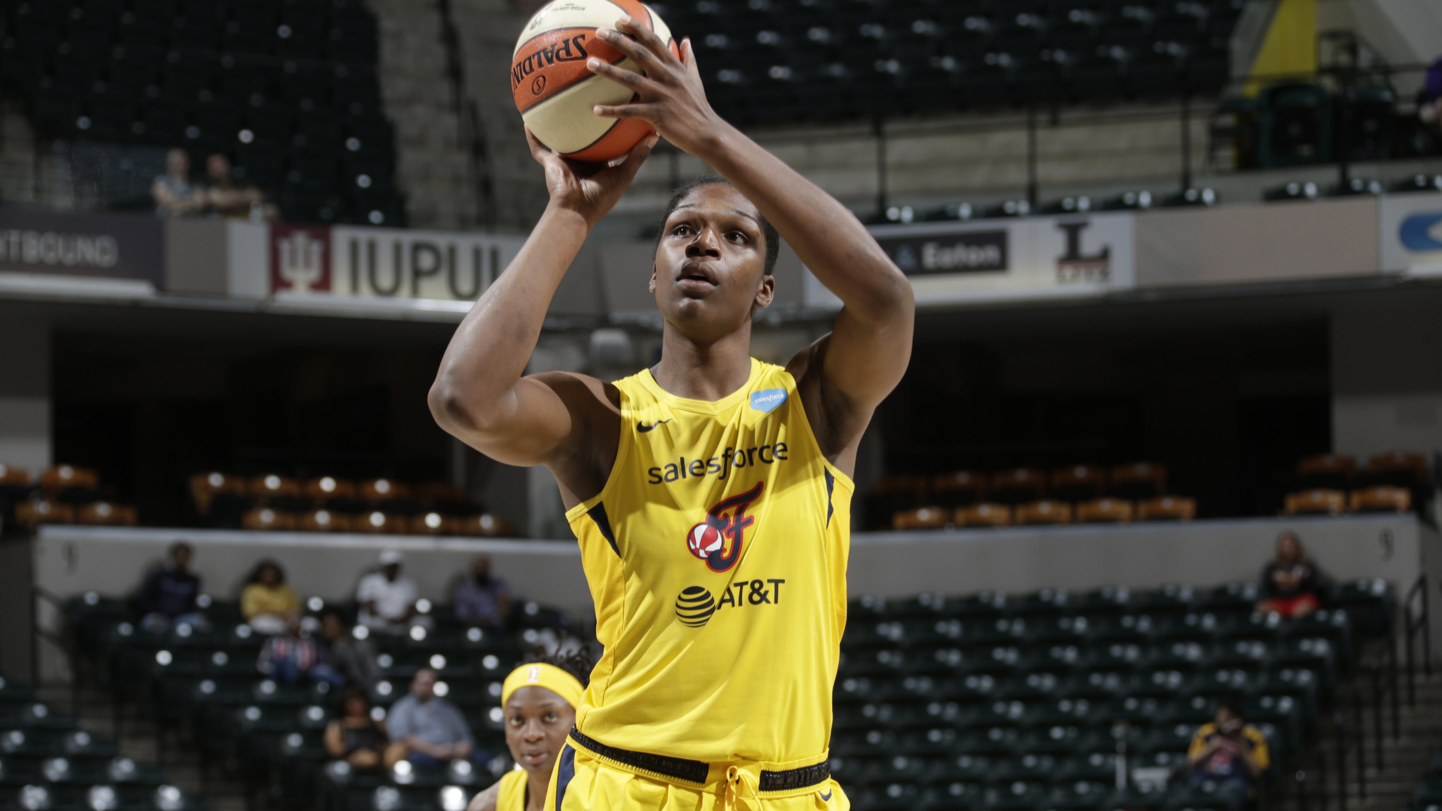 Teaira McCowan Scores 24 Points vs. Los Angeles Sparks