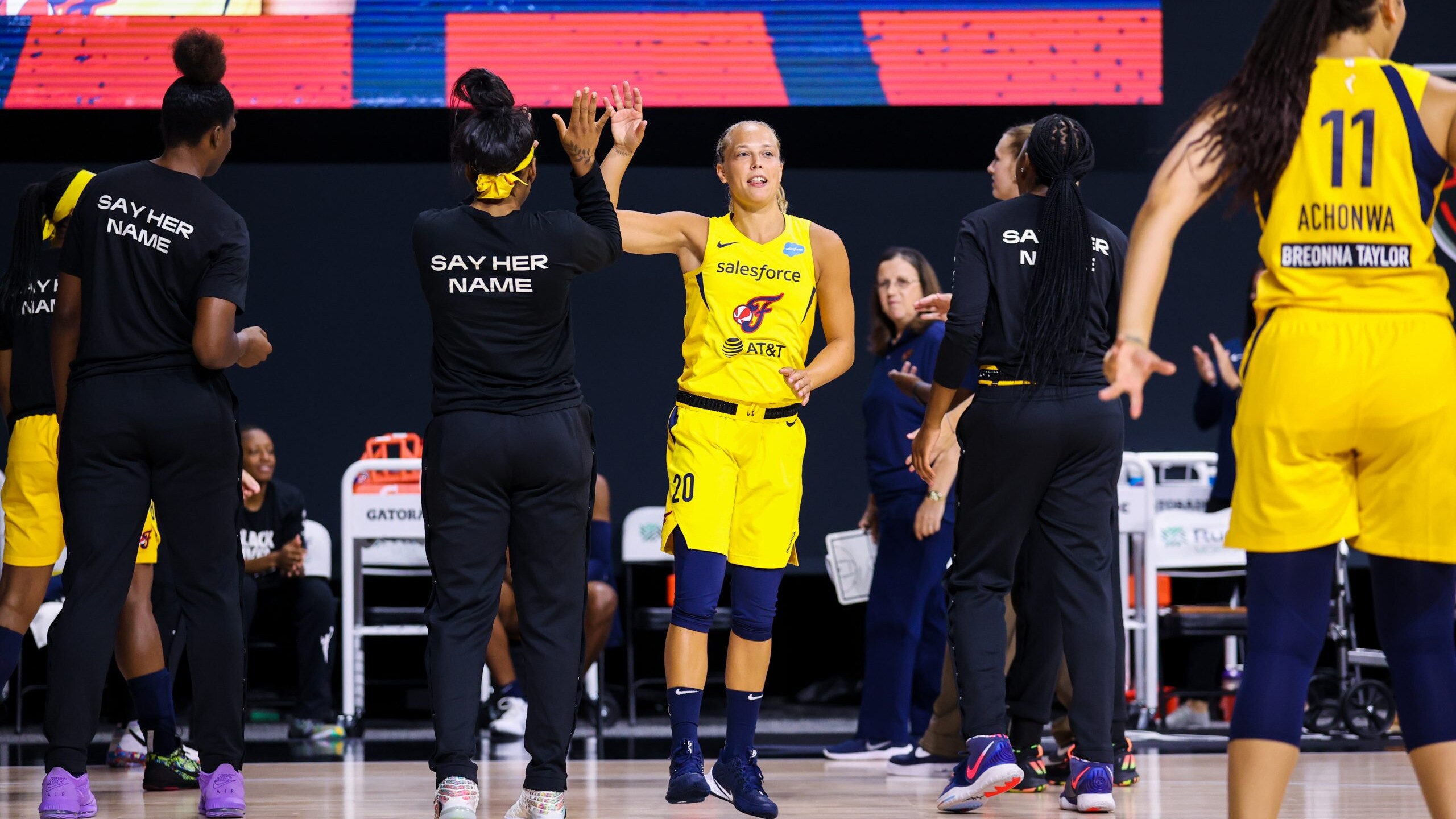 Julie Allemand Named To WNBA All-Rookie Team