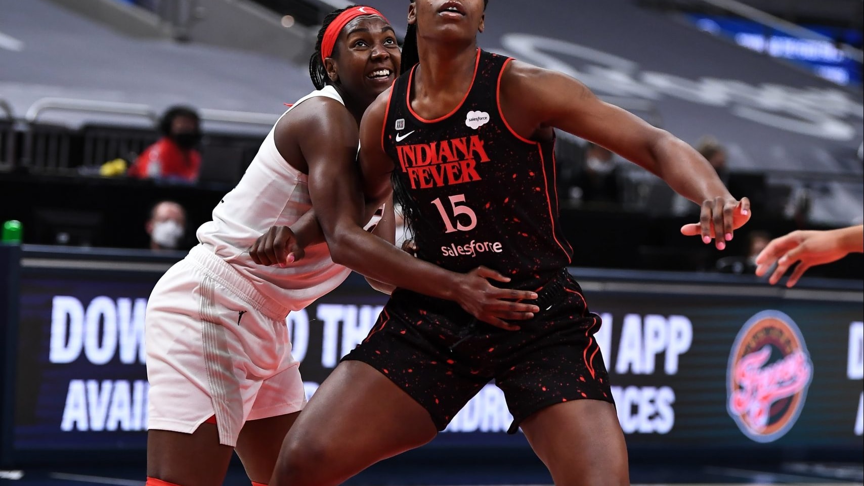 Teaira McCowan Reaches 500 Career Rebounds, Fastest In Franchise History