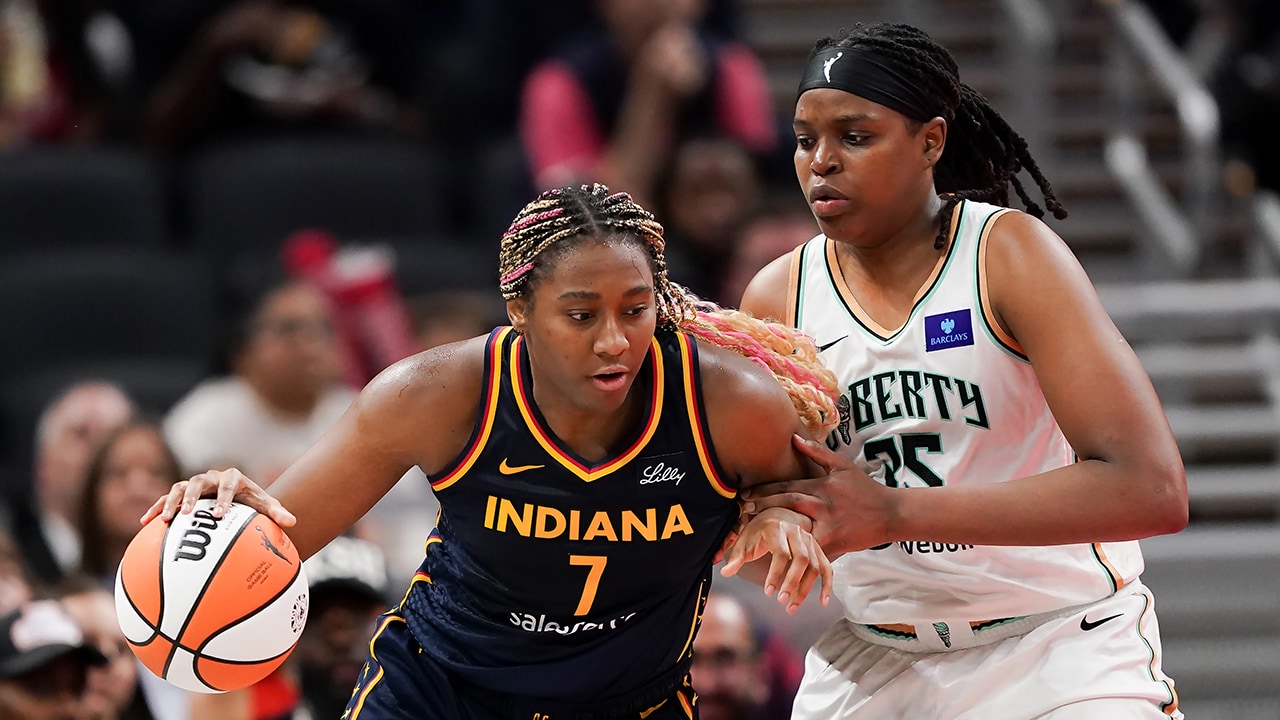 Aliyah Boston, Jonquel Jones