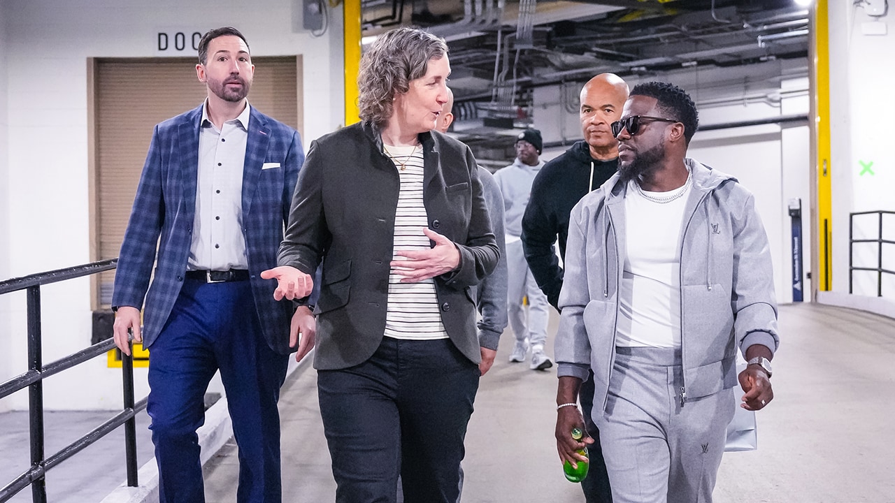 (Pictured Left to Right): Pacers Sports & Entertainment EVP of Strategy and New Business Ventures Joey Graziano and PS&E CEO Mel Raines lead Hartbeat President and Chief Distribution Officer Jeff Clanagan and Hartbeat Chairman and CEO Kevin Hart on a behind-the-scenes tour of Gainbridge Fieldhouse, the home of the Indiana Pacers and Indiana Fever, in downtown Indianapolis on Sunday, Nov. 17, 2024. Hartbeat will serve as PS&E’s official “cultural curator,” creating live experiences and content for fans that blend basketball, music, comedy and culture.