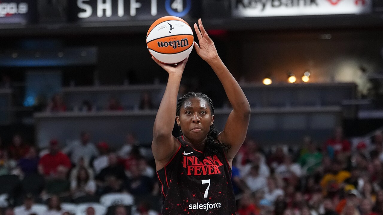 Game Preview: Fever Host Lynx for Regular Season Finale