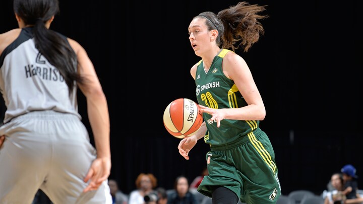 Stewart Pours in Game-High 22 Points as Seattle Nabs First Road Win, Defeating San Antonio, 85-76