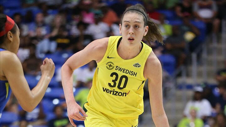 Seattle’s Win Streak Ends With 94-90 Loss at Dallas