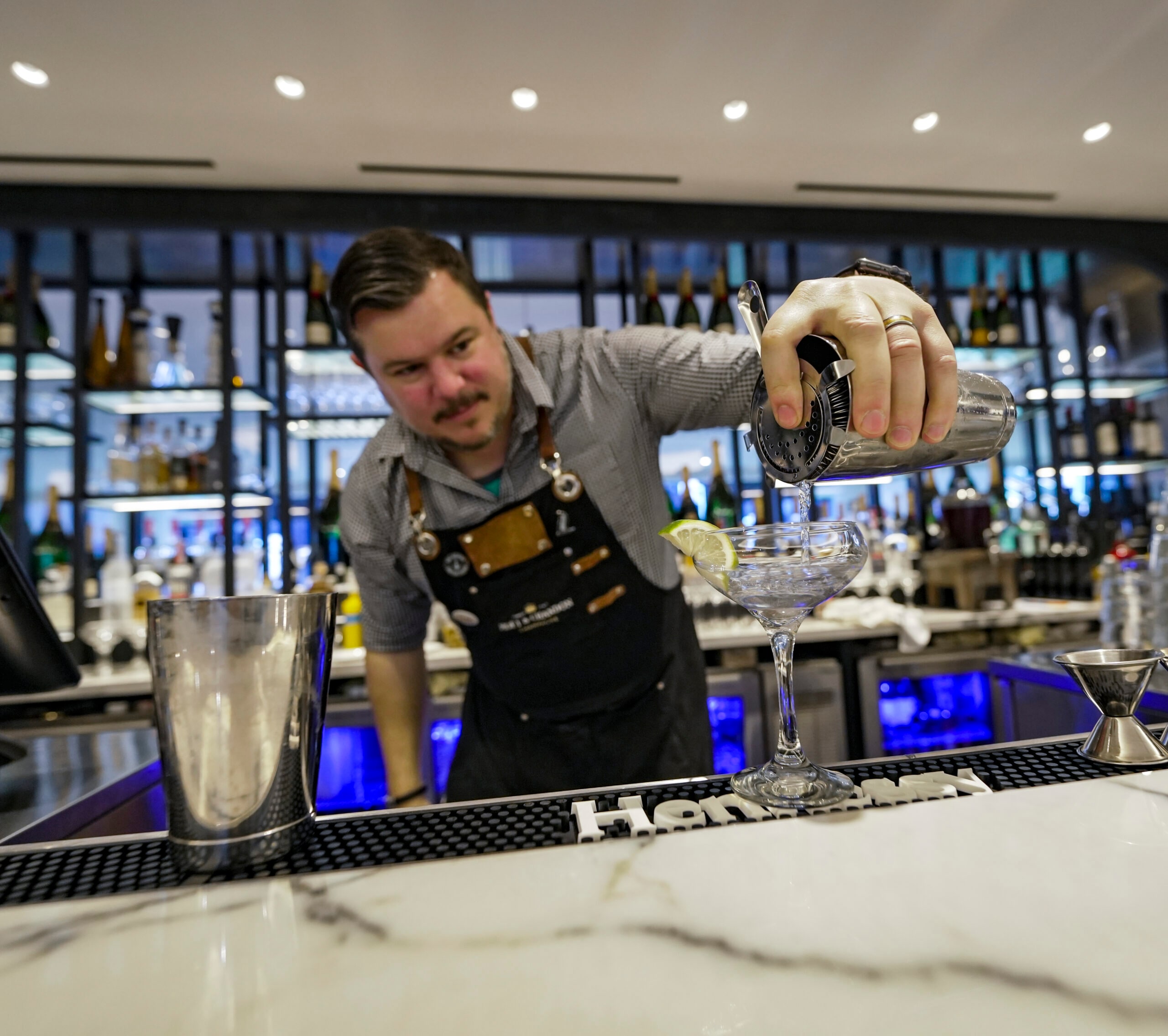 Moet Chandon Lounge Bar
