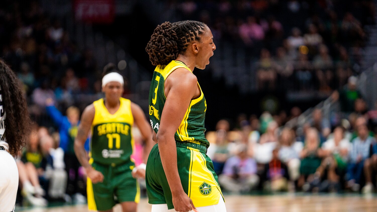 Game 23: Seattle vs Golden State, 67-58