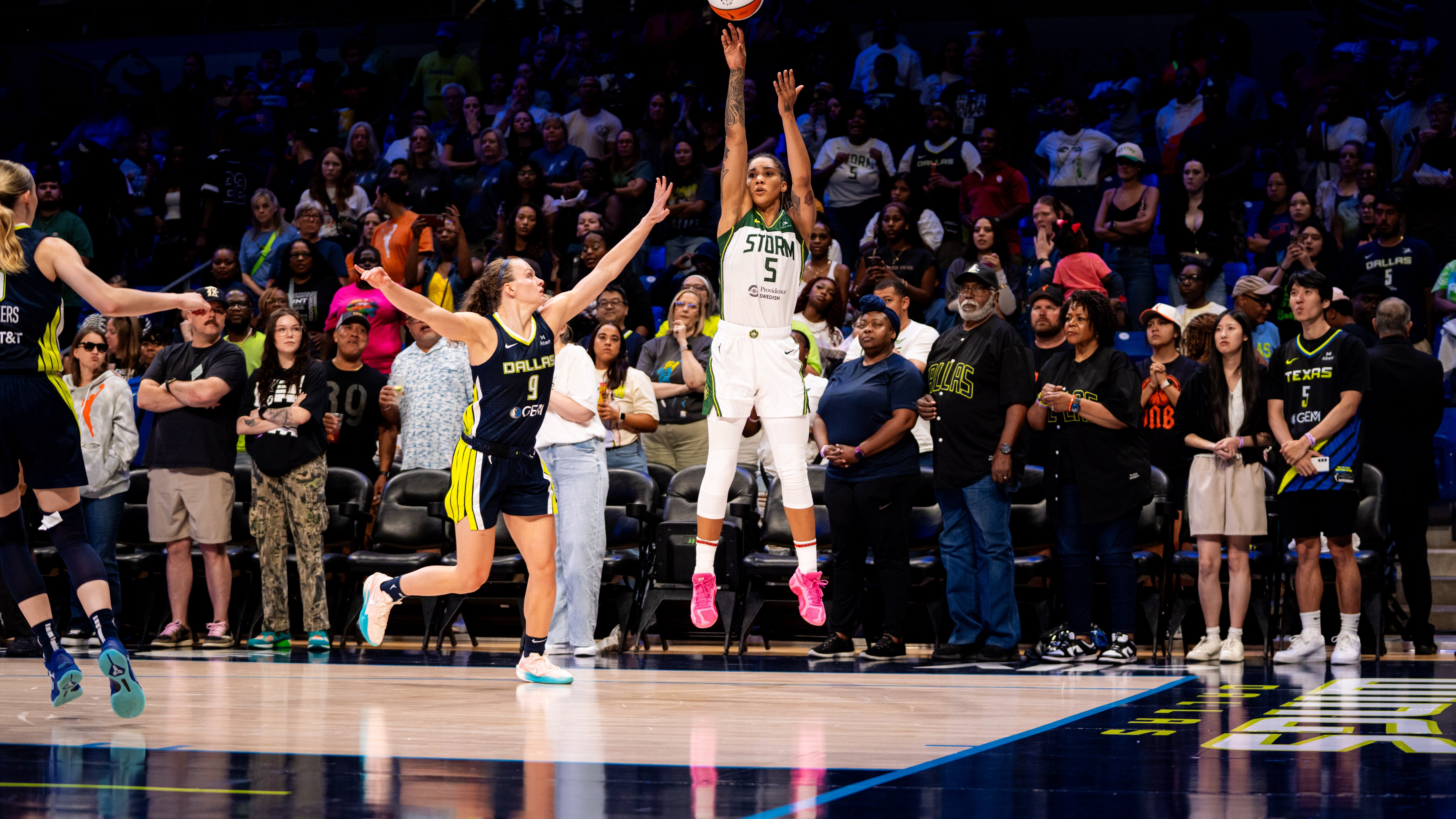 Game 37: Seattle @ Dallas, 95-60