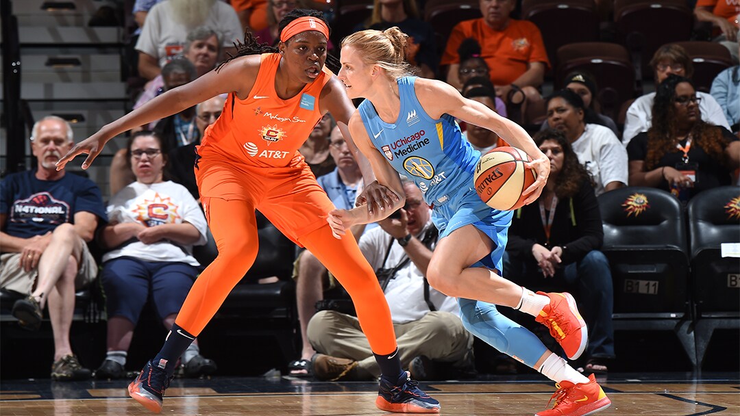 Allie Quigley with 24 Points vs. Connecticut Sun