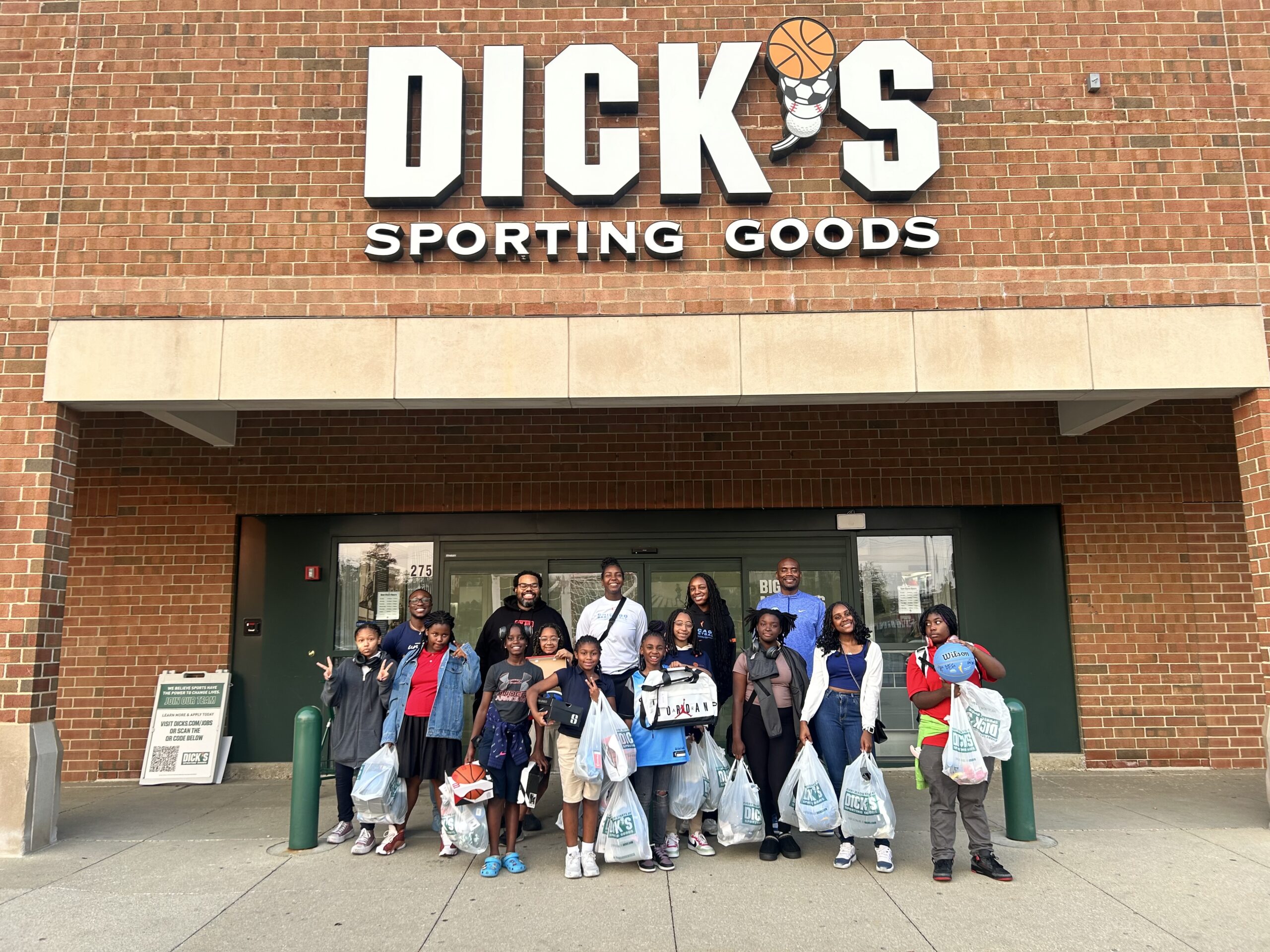 Chicago Sky x Dick's Sporting Goods Event