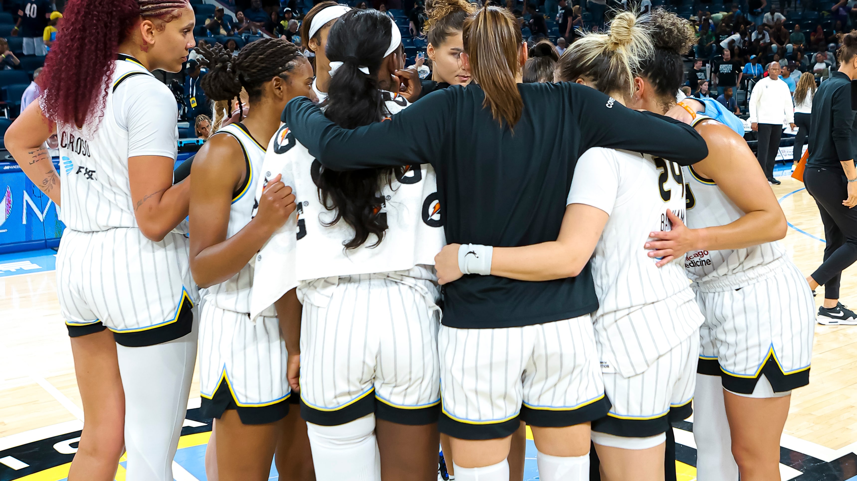 Recap: Sky Lose Tough-Fought Matchup With Mercury, 79-83