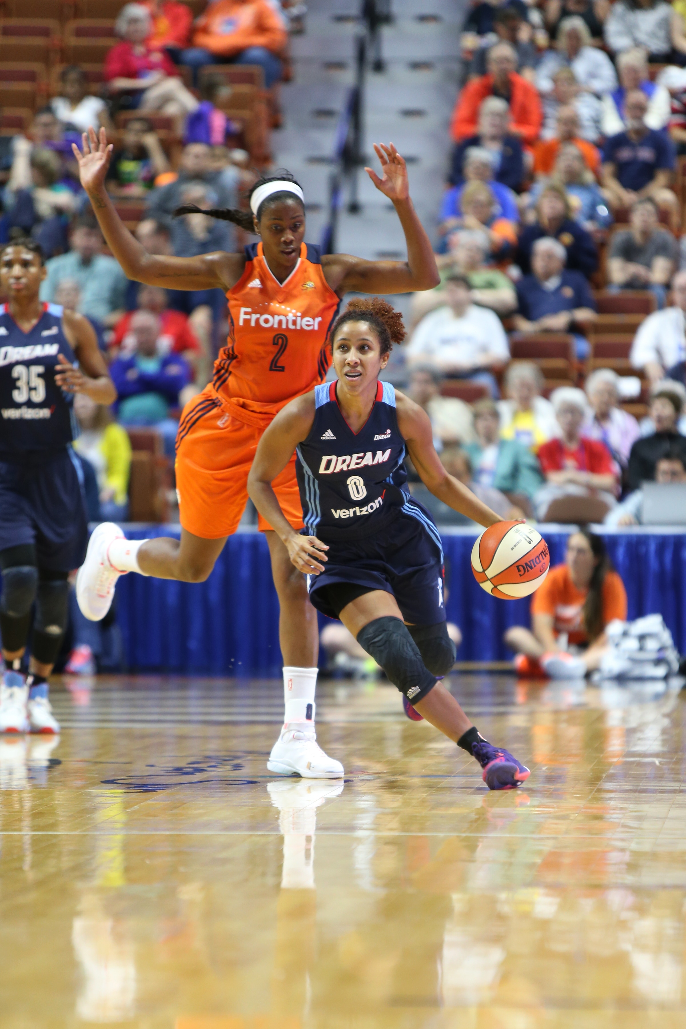UNCASVILLE, CT - JUNE 3: Meighan Simmons #0 of the Atlanta Dream handles the ball against the Connecticut Sun on June 3, 2016 at Mohegan Sun Arena in Uncasville, CT. NOTE TO USER: User expressly acknowledges and agrees that, by downloading and or using this Photograph, user is consenting to the terms and conditions of the Getty Images License Agreement. Mandatory Copyright Notice: Copyright 2016 NBAE (Photo by Chris Marion/NBAE via Getty Images)