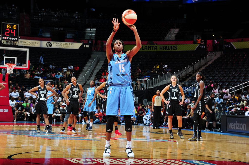ATLANTA, GA - SEPTEMBER 13: Tiffany Hayes #15 of the Atlanta Dream shoots a free throw against the San Antonio Stars on September 13, 2016 at Philips Arena in Atlanta, Georgia. NOTE TO USER: User expressly acknowledges and agrees that, by downloading and/or using this Photograph, user is consenting to the terms and conditions of the Getty Images License Agreement. Mandatory Copyright Notice: Copyright 2016 NBAE (Photo by Scott Cunningham/NBAE via Getty Images)