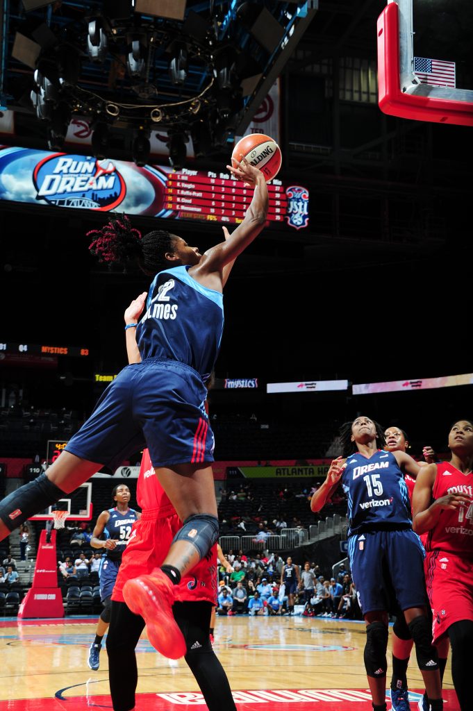 ATLANTA, GA - SEPTEMBER 15: Bria Holmes #32 of the Atlanta Dream shoots the ball against the Washington Mystics on September 15, 2016 at Philips Arena in Atlanta, Georgia. NOTE TO USER: User expressly acknowledges and agrees that, by downloading and/or using this Photograph, user is consenting to the terms and conditions of the Getty Images License Agreement. Mandatory Copyright Notice: Copyright 2016 NBAE (Photo by Scott Cunningham/NBAE via Getty Images)