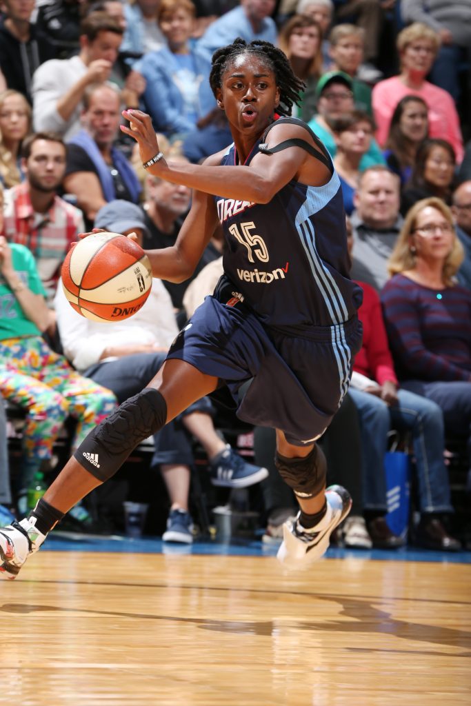 MINNEAPOLIS, MN - SEPTEMBER 17: Tiffany Hayes #15 of the Atlanta Dream drives to the basket against the Minnesota Lynx on September 17, 2016 at Target Center in Minneapolis, Minnesota. NOTE TO USER: User expressly acknowledges and agrees that, by downloading and or using this Photograph, user is consenting to the terms and conditions of the Getty Images License Agreement. Mandatory Copyright Notice: Copyright 2016 NBAE (Photo by David Sherman/NBAE via Getty Images)
