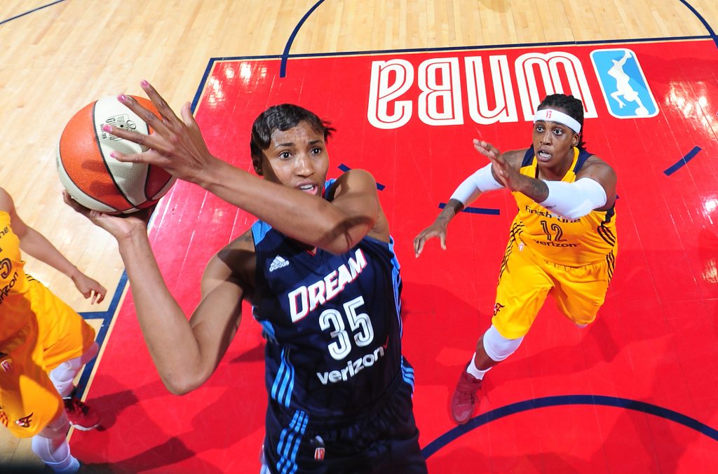 ATLANTA, GA - MAY 29: Angel McCoughtry #35 of the Atlanta Dream shoots the ball against the Indiana Fever on May 29, 2016 at Philips Arena in Atlanta, Georgia. NOTE TO USER: User expressly acknowledges and agrees that, by downloading and/or using this Photograph, user is consenting to the terms and conditions of the Getty Images License Agreement. Mandatory Copyright Notice: Copyright 2016 NBAE (Photo by Scott Cunningham/NBAE via Getty Images)