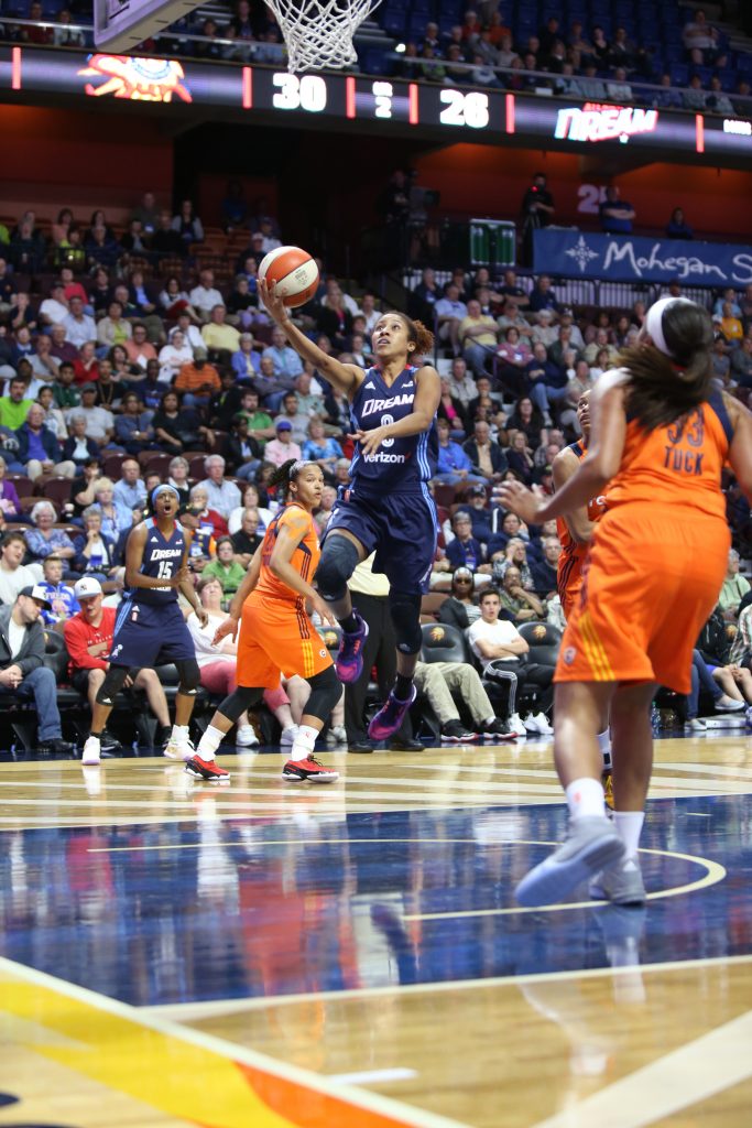 UNCASVILLE, CT - JUNE 3: Carla Cortijo #8 of the Atlanta Dream goes for the layup against the Connecticut Sun on June 3, 2016 at Mohegan Sun Arena in Uncasville, CT. NOTE TO USER: User expressly acknowledges and agrees that, by downloading and or using this Photograph, user is consenting to the terms and conditions of the Getty Images License Agreement. Mandatory Copyright Notice: Copyright 2016 NBAE (Photo by Chris Marion/NBAE via Getty Images)