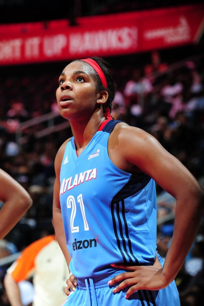 ATLANTA, GA - JUNE 10: Reshanda Gray #21 of the Atlanta Dream reacts to a play against the Minnesota Lynx on June 10, 2016 at Philips Arena in Atlanta, Georgia. NOTE TO USER: User expressly acknowledges and agrees that, by downloading and/or using this Photograph, user is consenting to the terms and conditions of the Getty Images License Agreement. Mandatory Copyright Notice: Copyright 2016 NBAE (Photo by Scott Cunningham/NBAE via Getty Images)