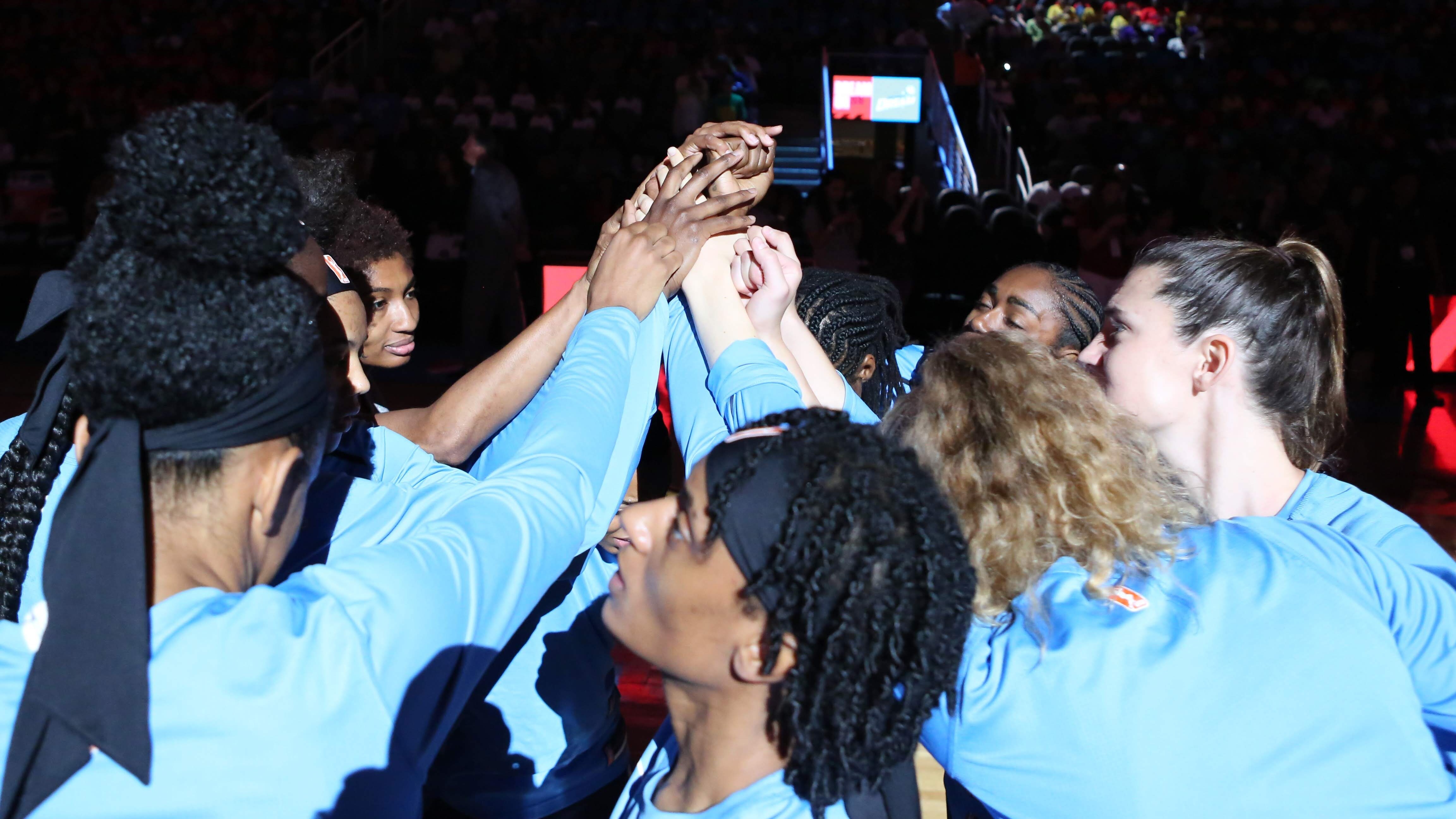 Atlanta Dream vs. Indiana Fever - Game Highlights