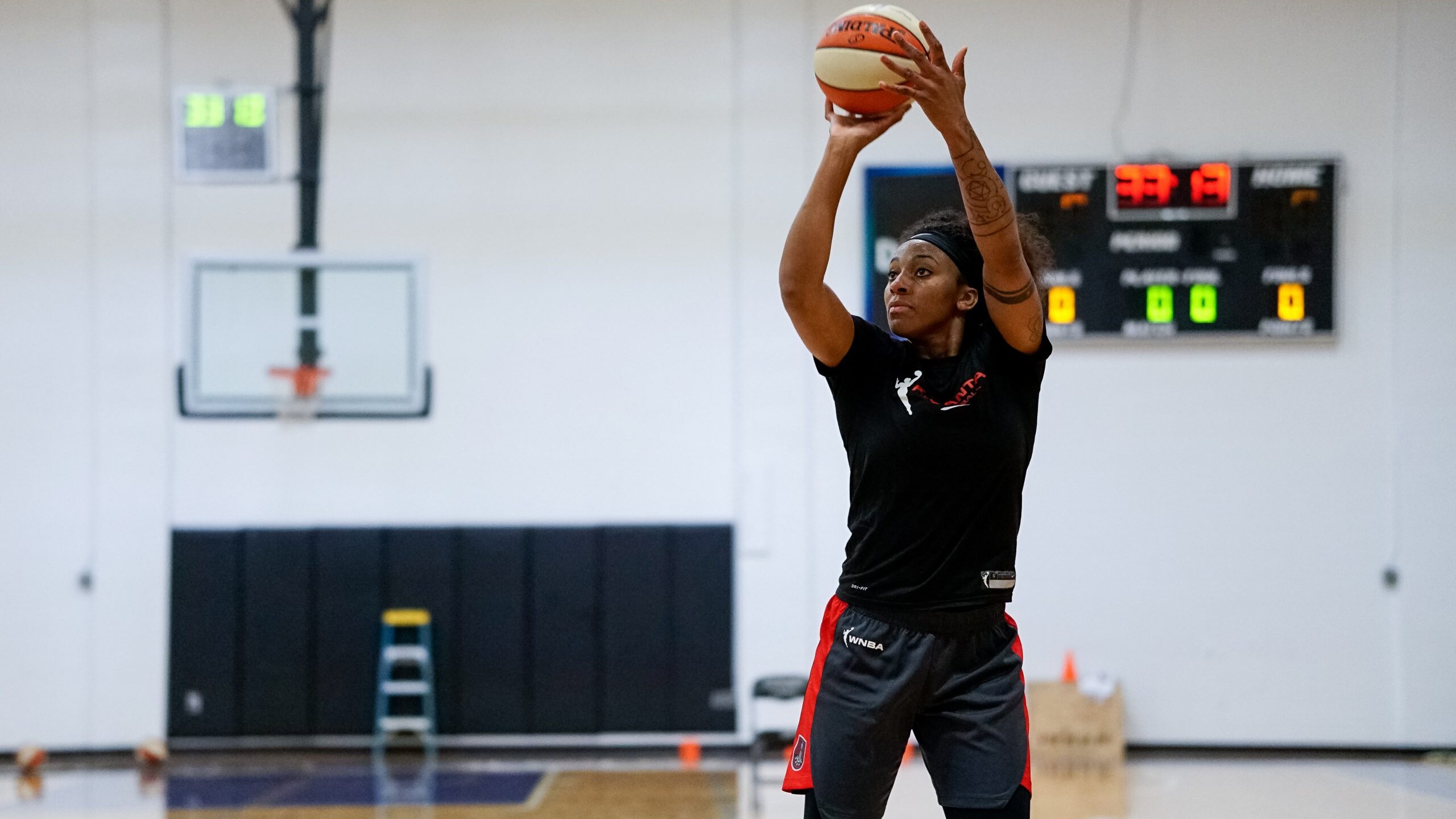 Johnson Cleared to Play, Dream Waive McCall