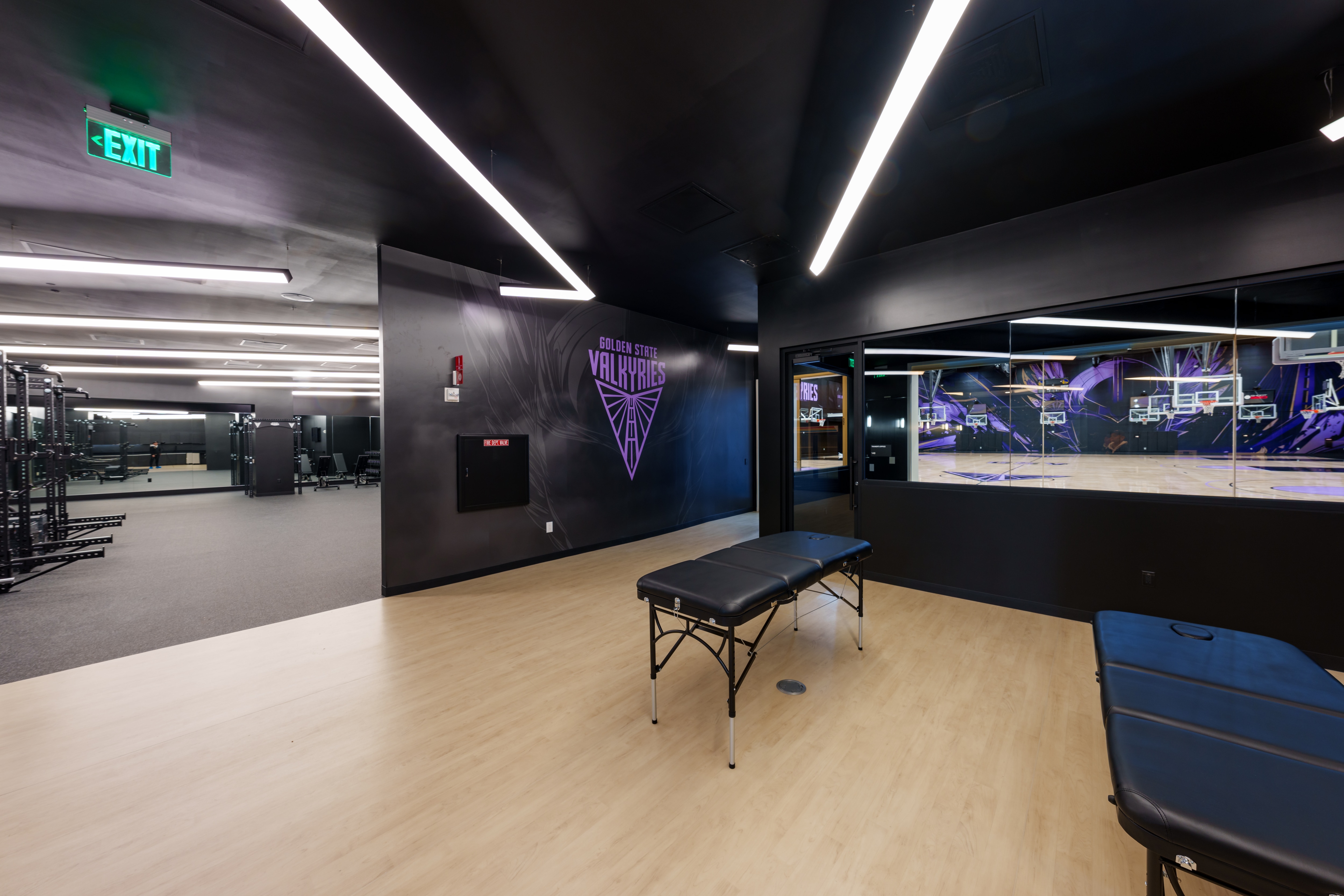 Golden State Valkyries Unveil World-Class Performance Center in Oakland – 7