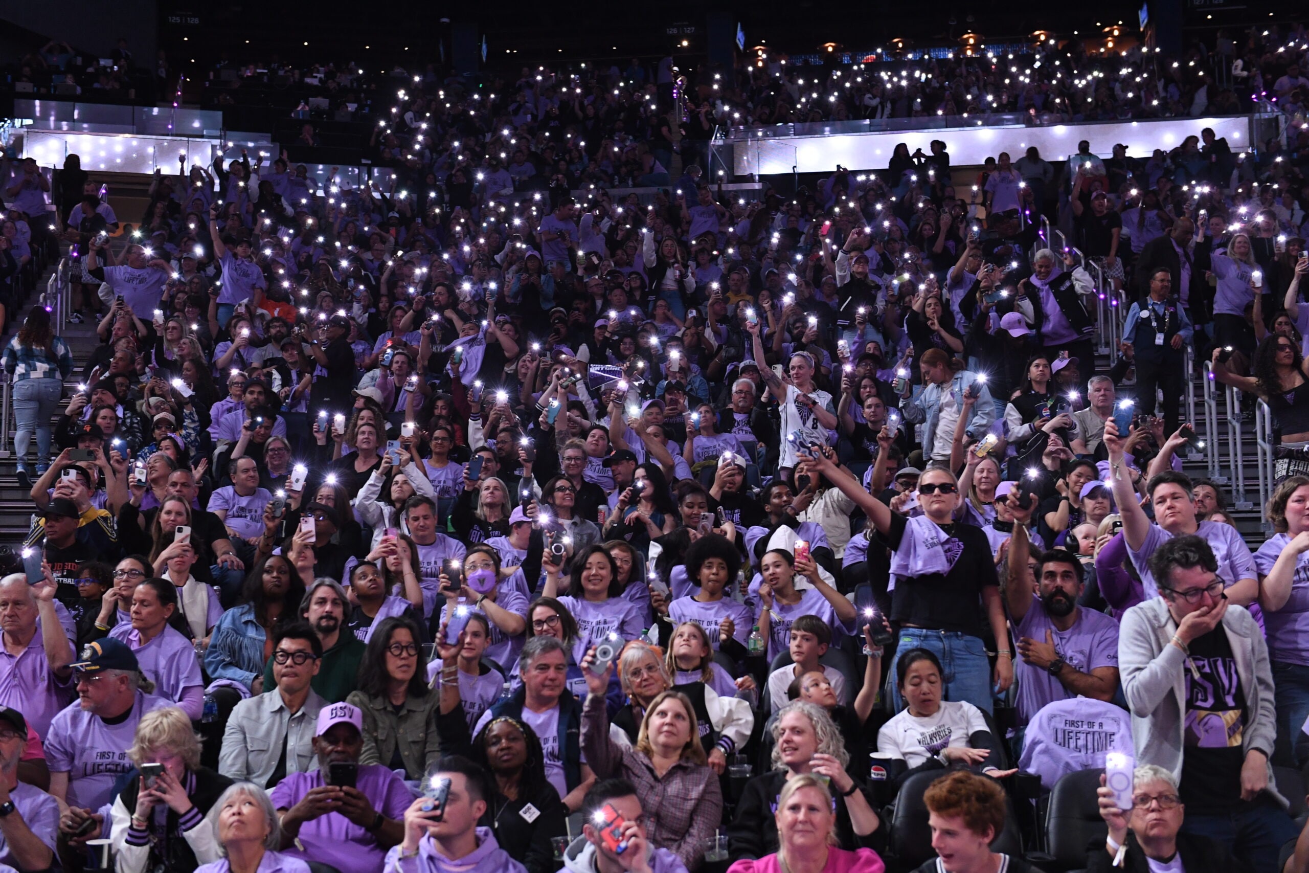 Los Angeles Sparks v Golden State Valkyries