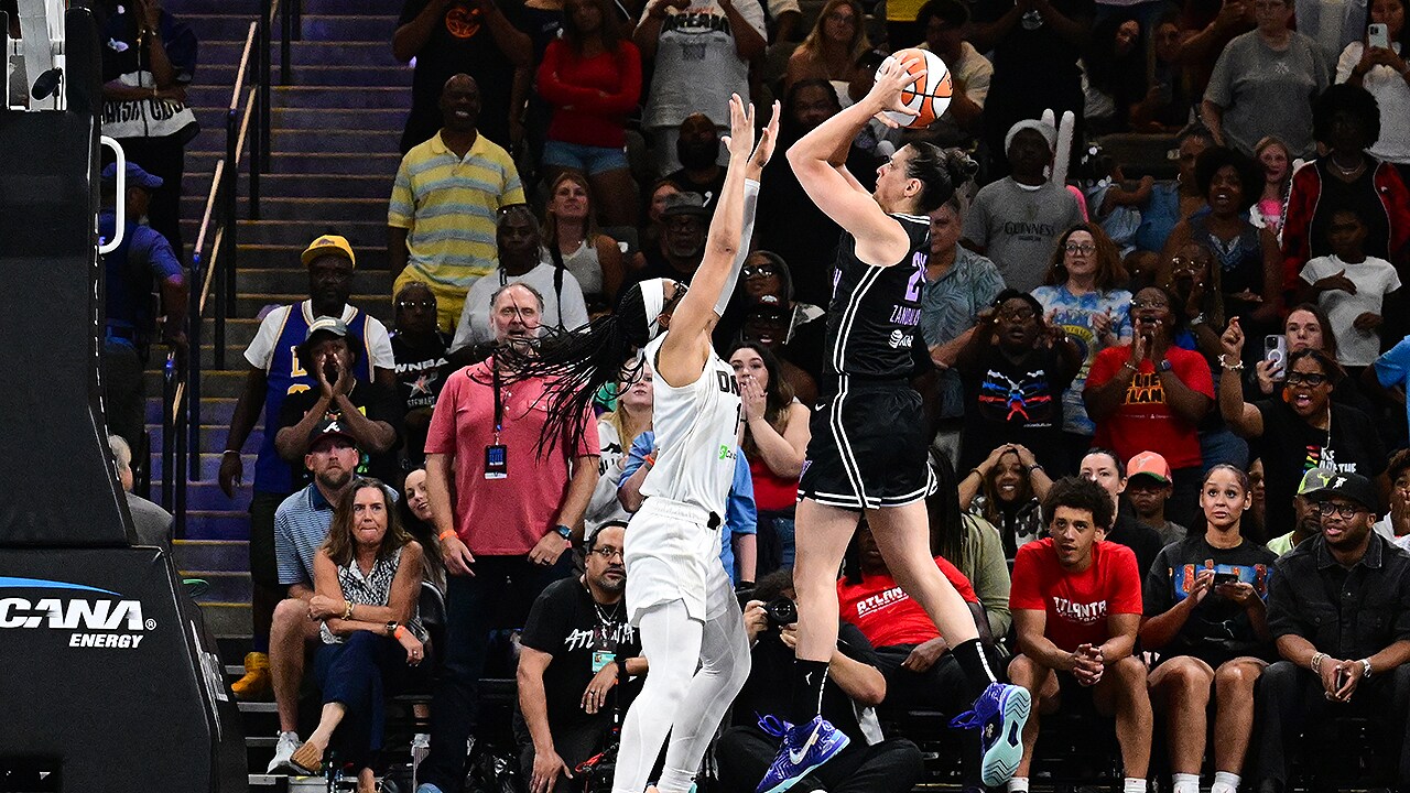 Highlights: Cecilia Zandalasini's Game Winning Shot vs. Dream | 7/29/25