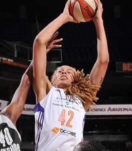 Brittney Griner had 23 points, eight rebounds and four blocks in her home debut against the Stars.
