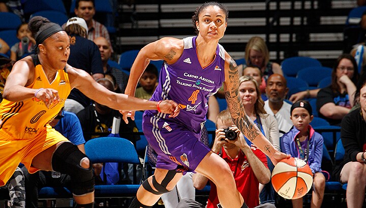  Candice Dupree scored 20 points as the Mercury secured a win over the Shock on Thursday.