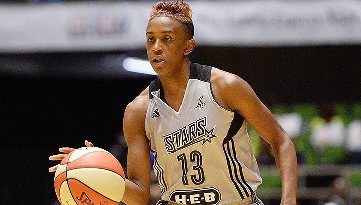 Danielle Robinson scored 16 points as the Stars defeated the Shock on Friday. 