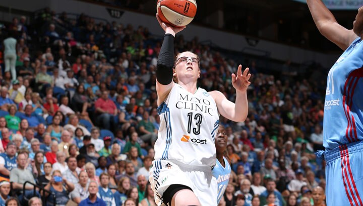 Lindsay Whalen dropped in 15 points as the Lynx cruised past the Dream 86-70.