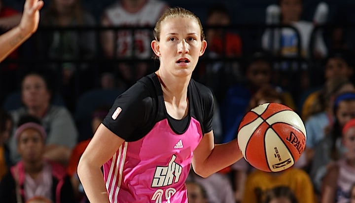 Courtney Vandersloot had nine points and seven assists in Tuesday's 106-82 home win over the Fever. (Gary Dineen/NBAE/Getty Images)