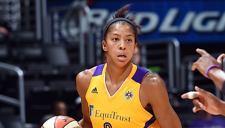 LOS ANGELES, CA - AUGUST 6: Candace Parker #3 of the Los Angeles Sparks handles the ball against the Tulsa Shock on August 6, 2015 at Staples Center in Los Angeles, California. NOTE TO USER: User expressly acknowledges and agrees that, by downloading and or using this Photograph, user is consenting to the terms and conditions of the Getty Images License Agreement. Mandatory Copyright Notice: Copyright 2015 NBAE (Photo by /NBAE via Getty Images)