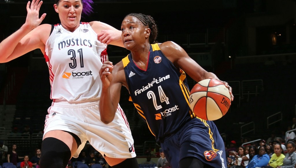 081115_catchings_720