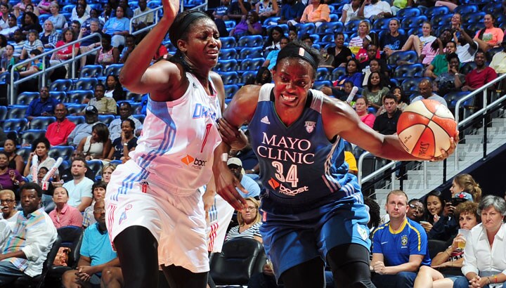 Sylvia Fowles finished with 19 points and eight rebounds as the Lynx rallied to beat the Dream.